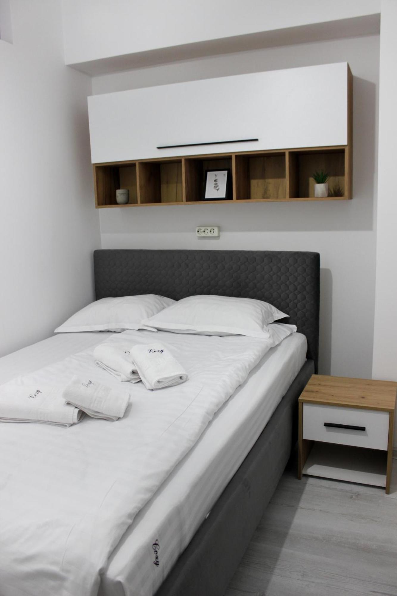 Cozy Apartments In Centre Of Suceava Near Kaufland And University Esterno foto