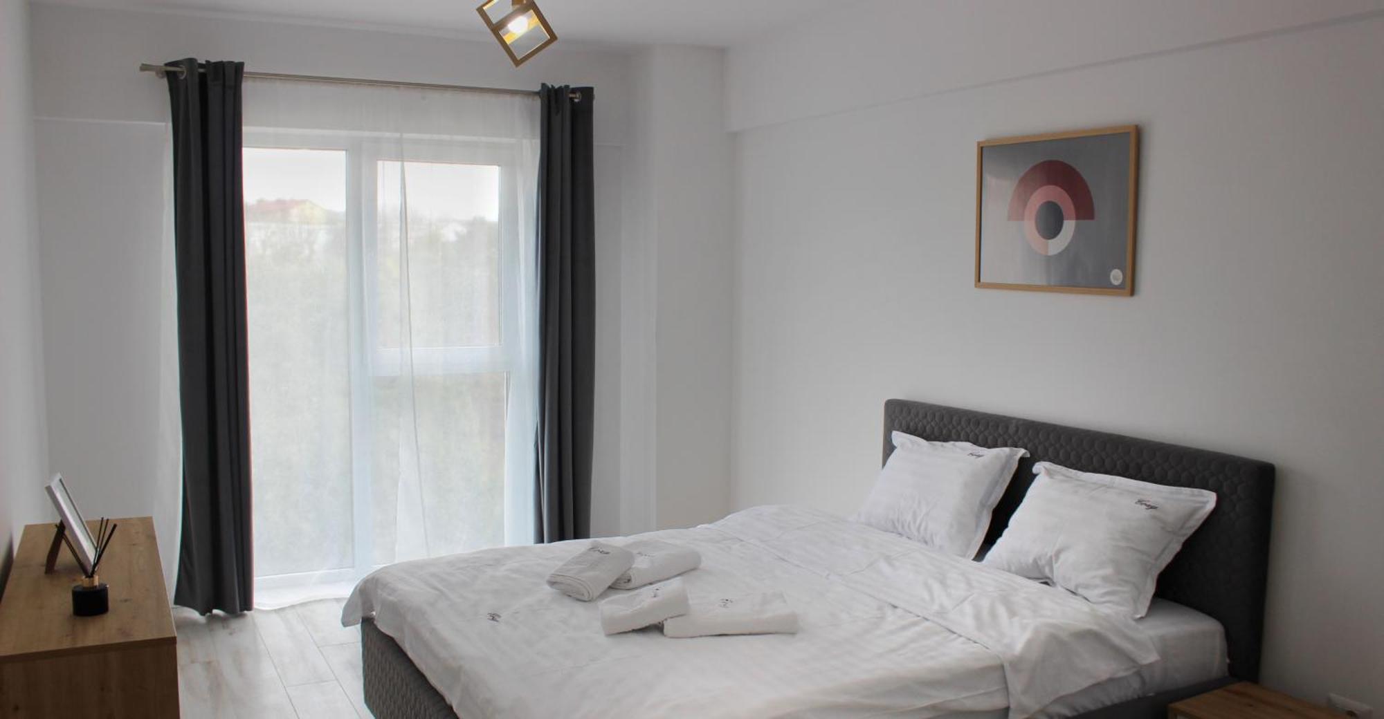 Cozy Apartments In Centre Of Suceava Near Kaufland And University Esterno foto
